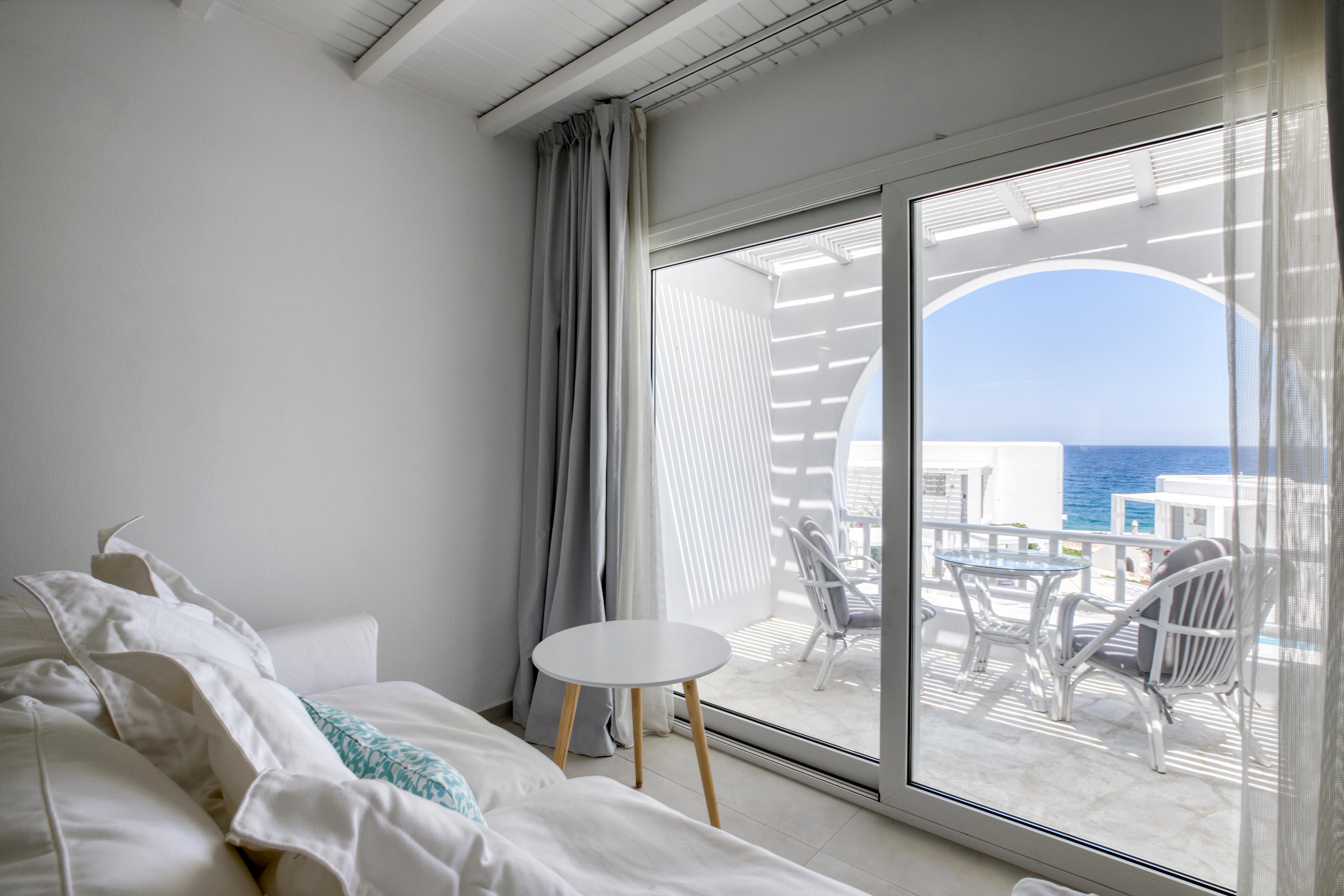 Andronis Minois Hotel Parasporos Exterior photo
