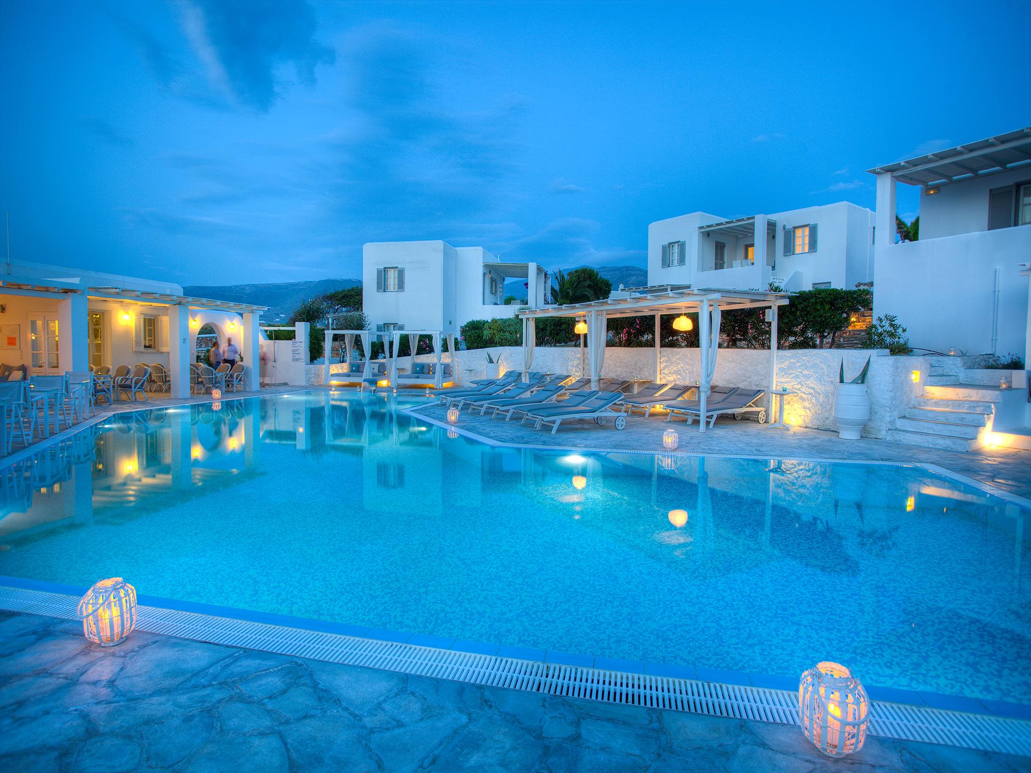 Andronis Minois Hotel Parasporos Exterior photo