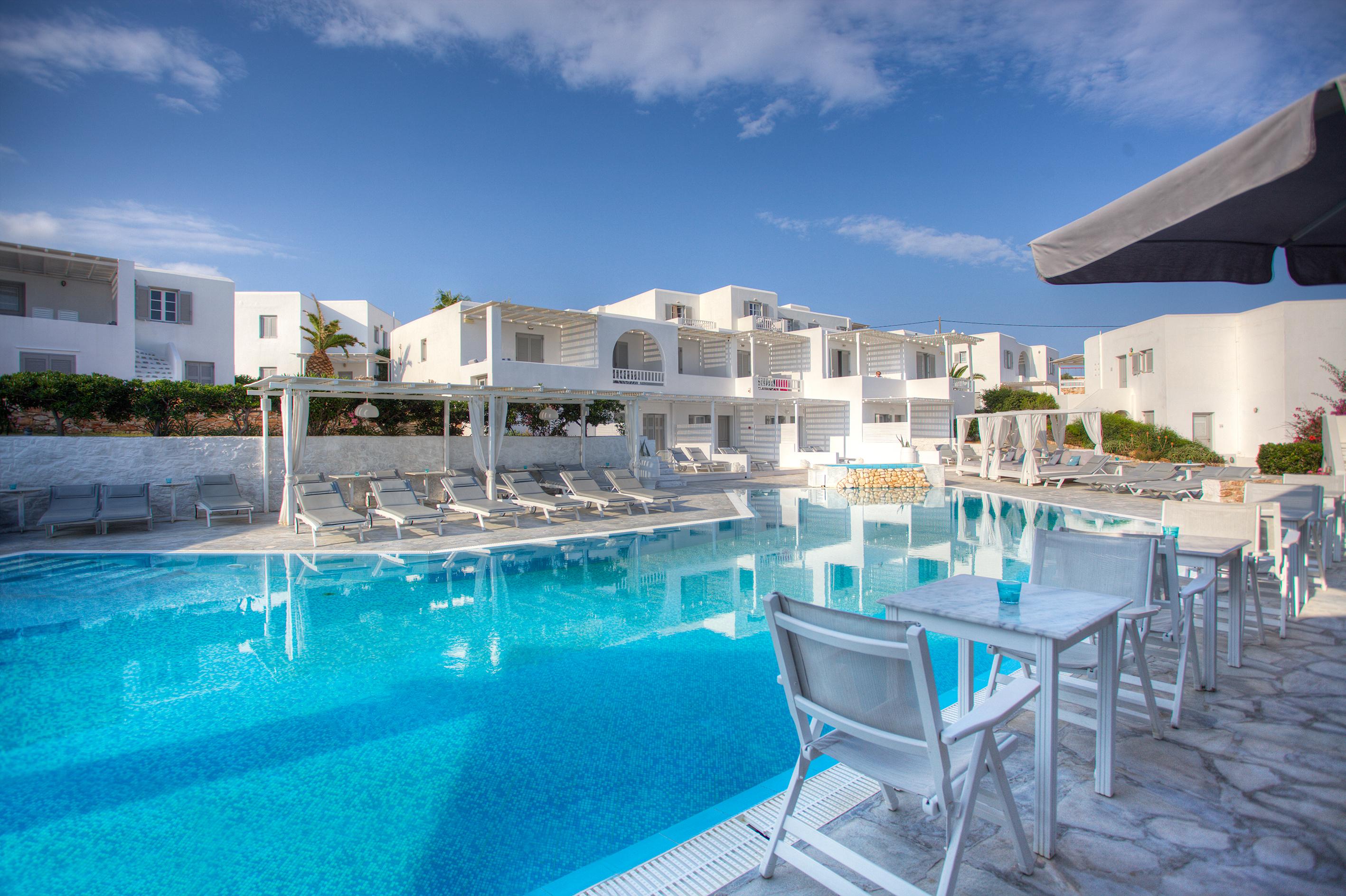 Andronis Minois Hotel Parasporos Exterior photo