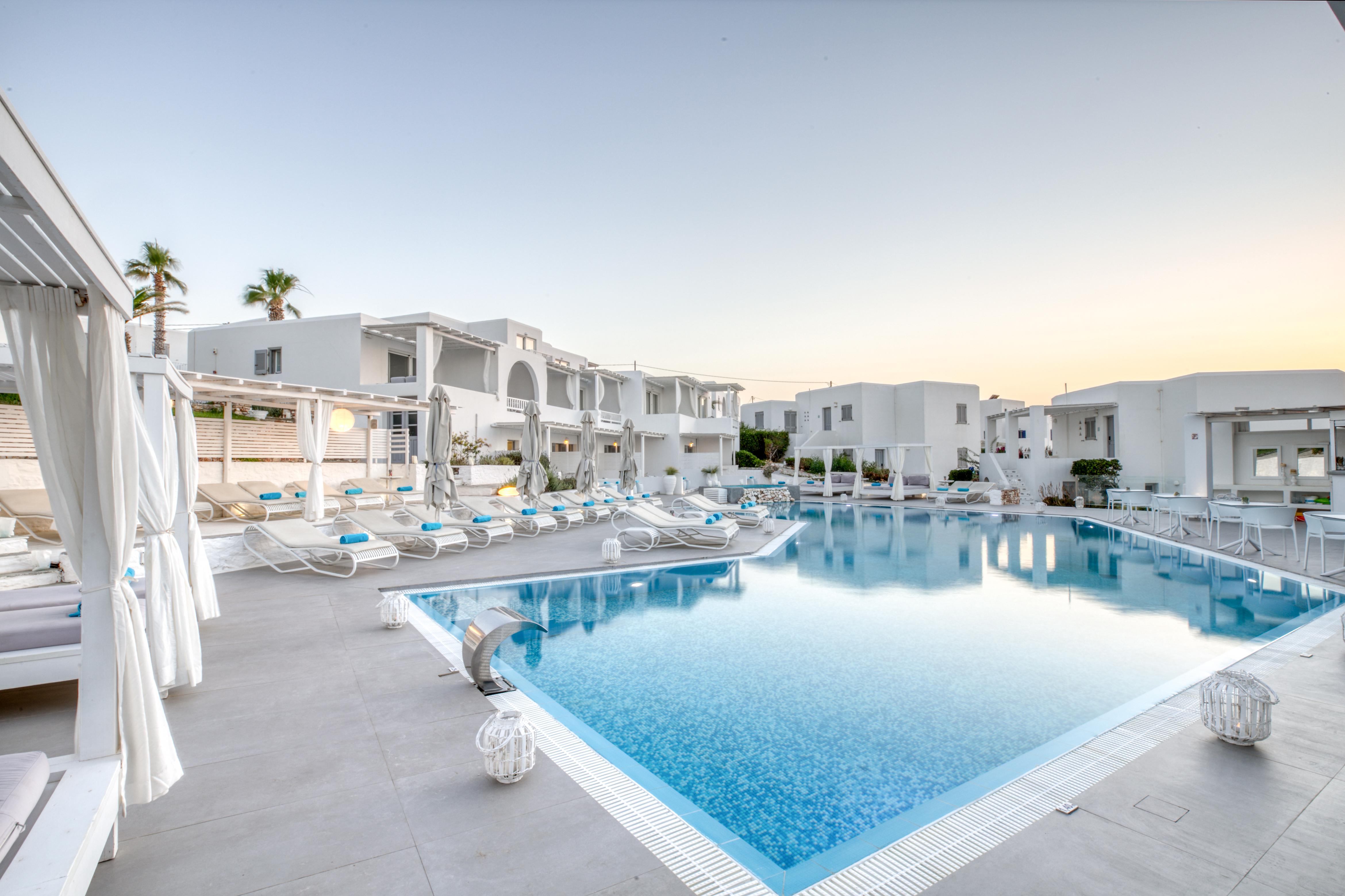 Andronis Minois Hotel Parasporos Exterior photo