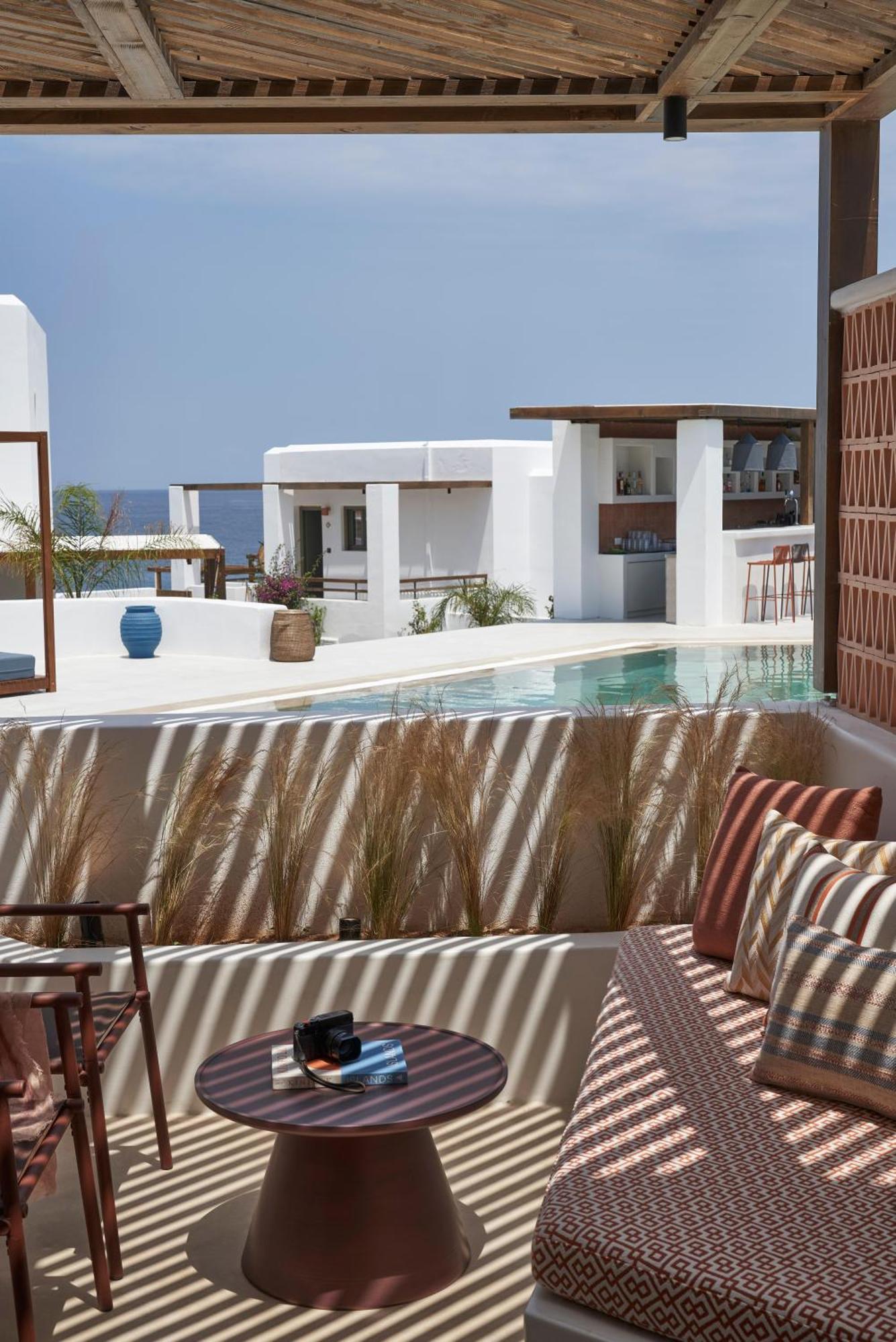 Andronis Minois Hotel Parasporos Exterior photo