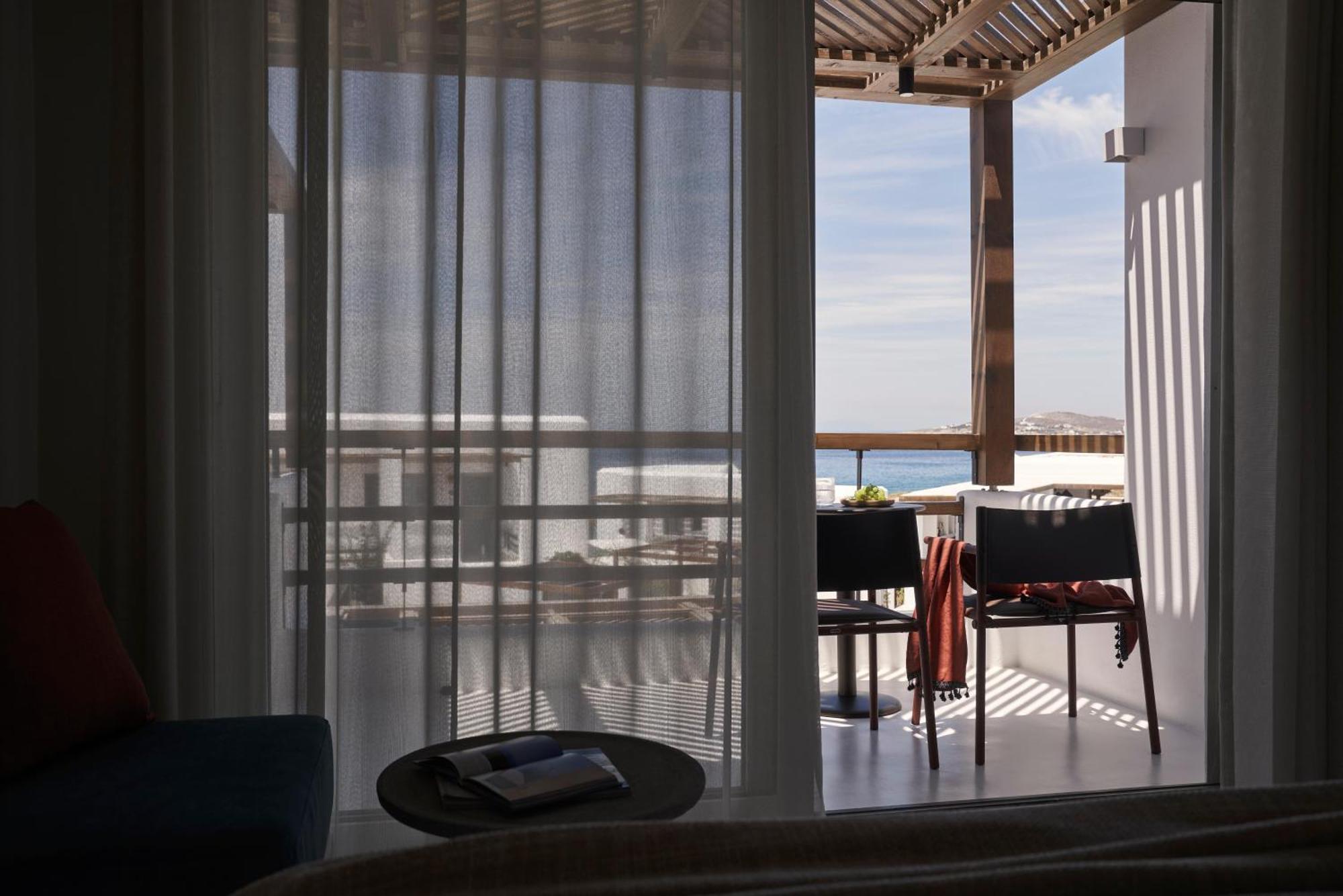 Andronis Minois Hotel Parasporos Exterior photo