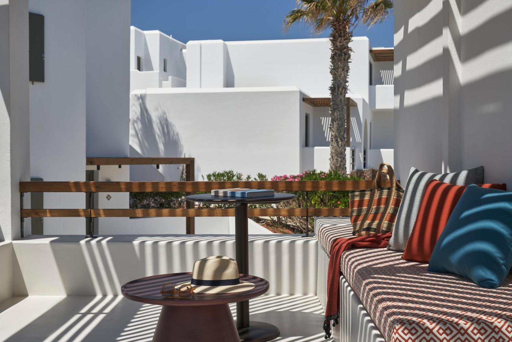 Andronis Minois Hotel Parasporos Exterior photo