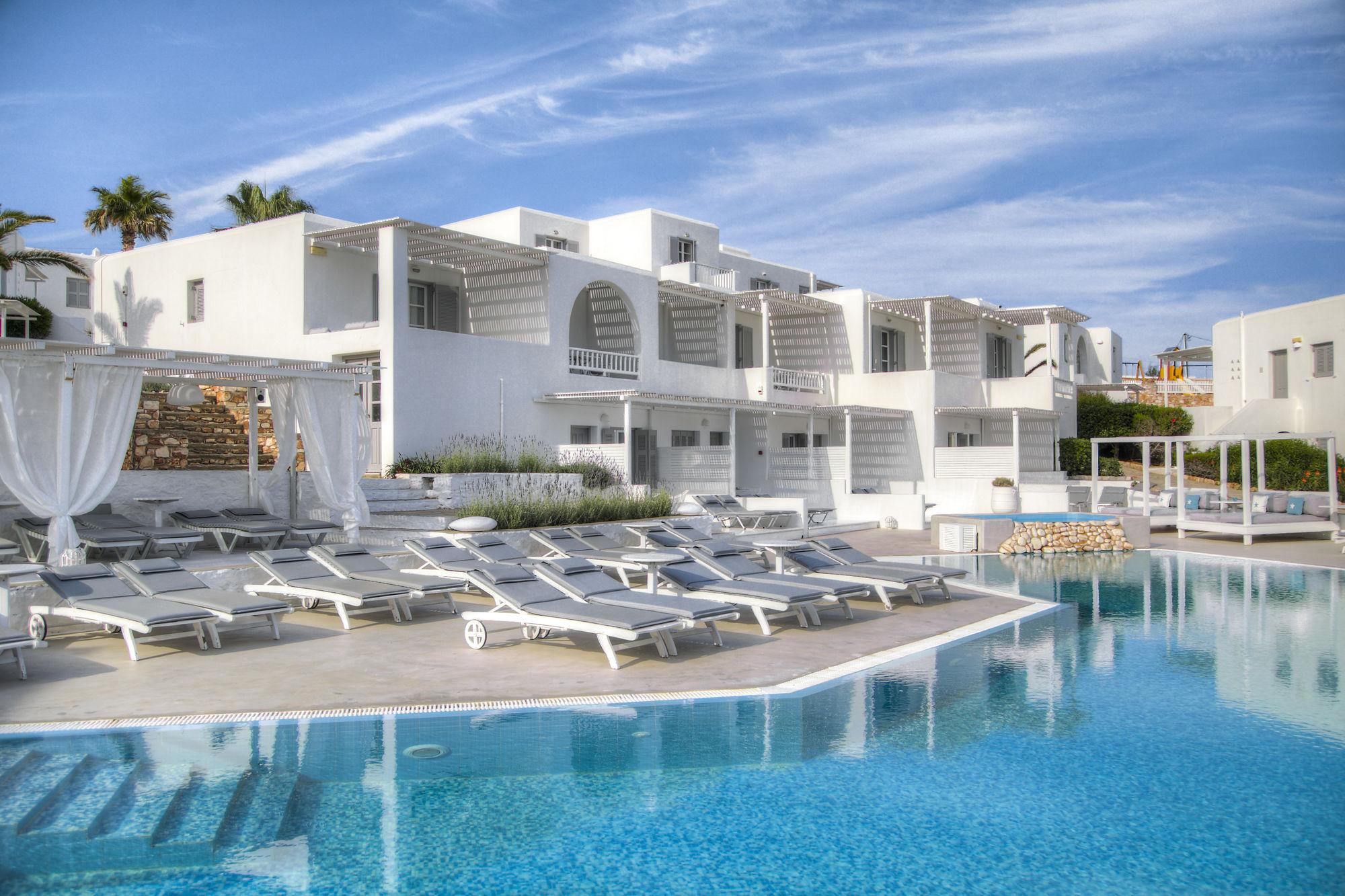 Andronis Minois Hotel Parasporos Exterior photo